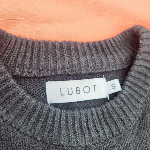 Lubot Woman’s UGLY Christmas Sweater W Stockings Size Small Black Green Red - Picture 3 of 7